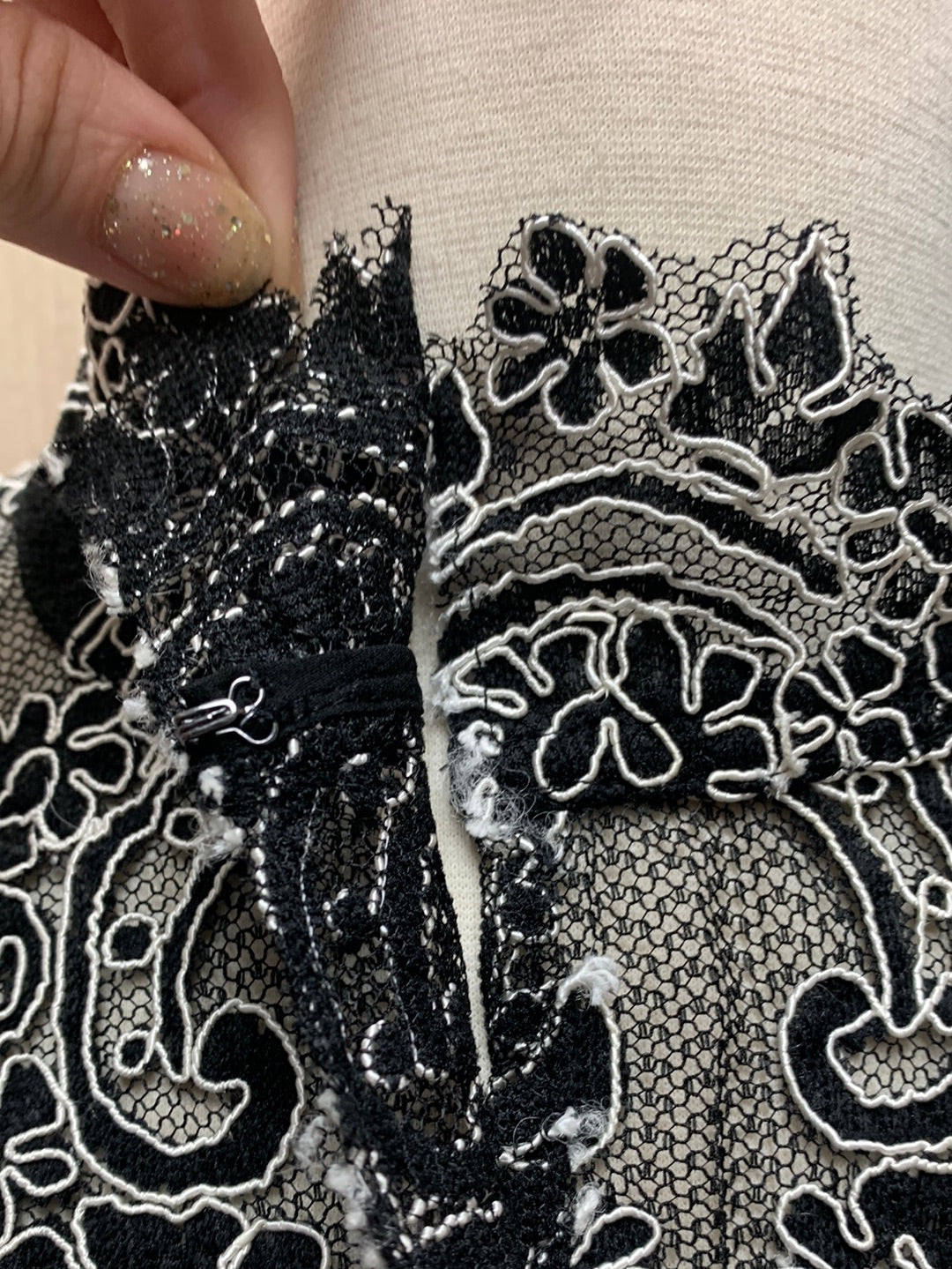 NWT - BABATON 1-01 black white Lace Mesh Varda Long Sleeve Blouse - S
