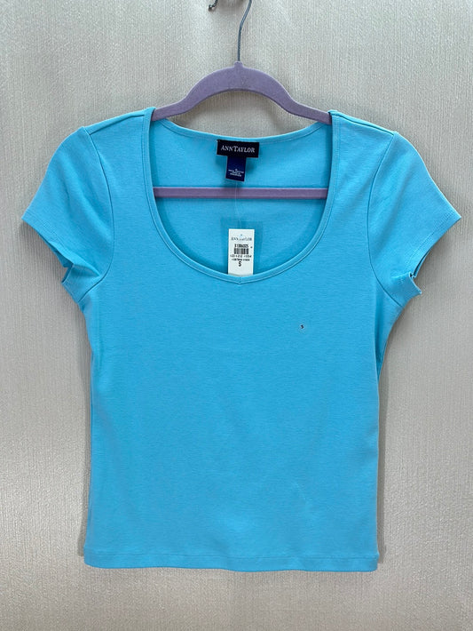 NWT - ANN TAYLOR blue Cotton Short Sleeve T-Shirt - S