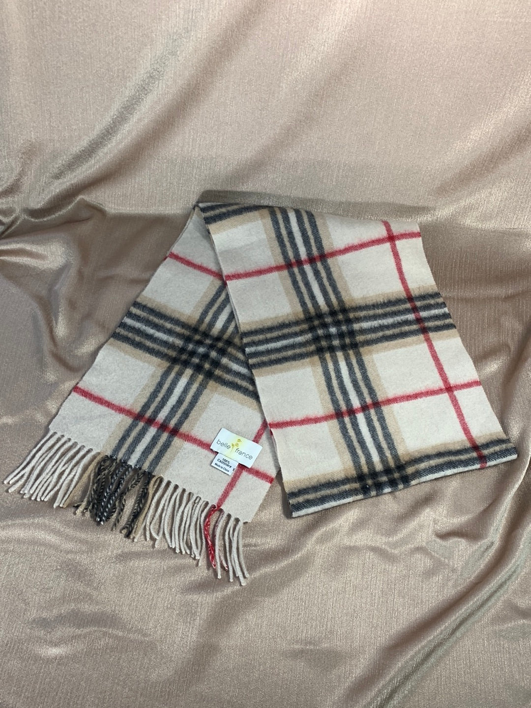 Burberry 100 cashmere scarf 64 best sale