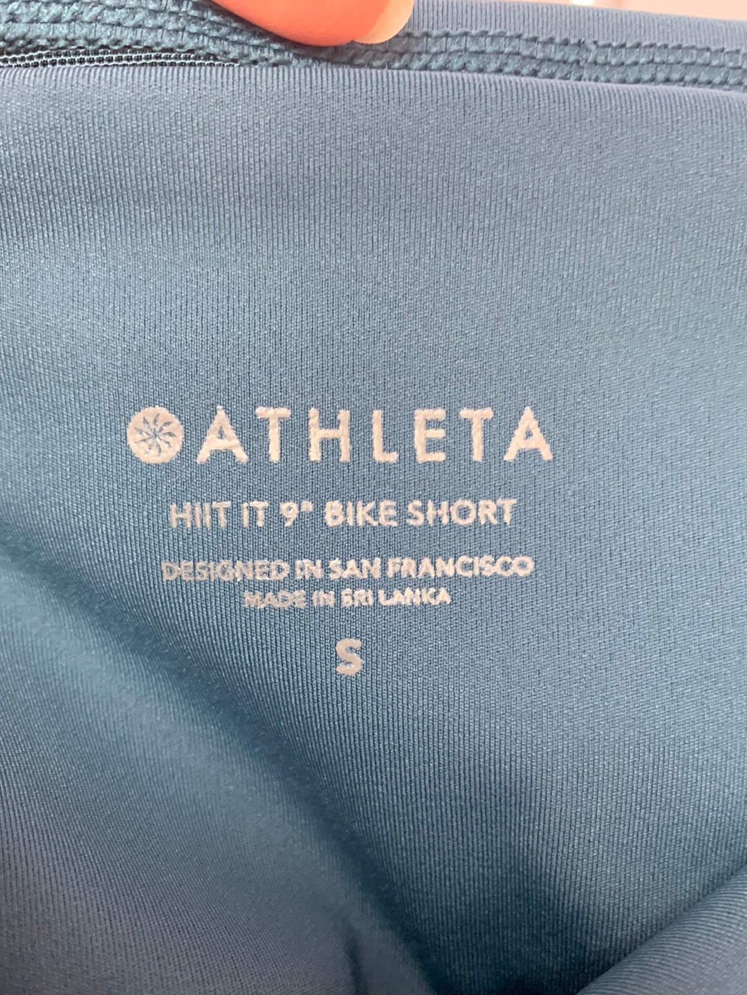 ATHLETA teal High Rise HIIT IT 9" Bike Shorts - Small