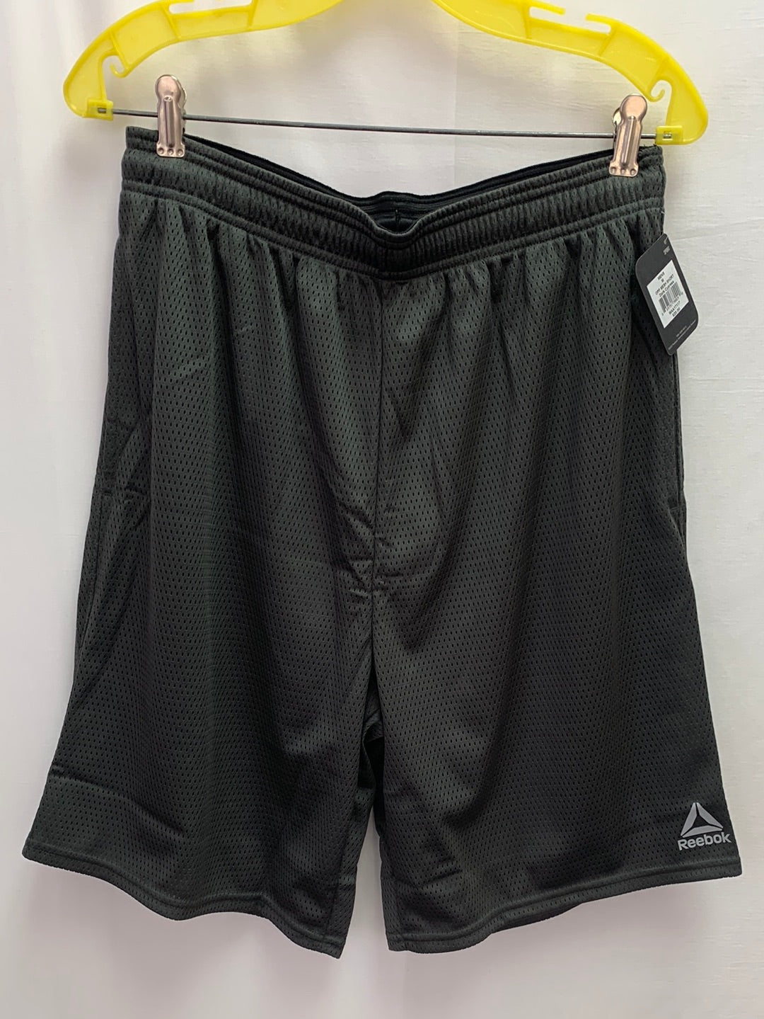NWT - REEBOK dark cypress green OPP Mesh Athletic Shorts - Men's Medium