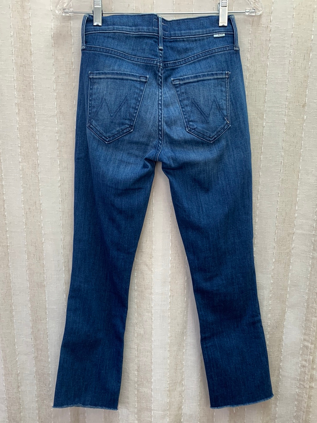 MOTHER squeeze it The Mid Rise Dazzler Crop Fray Jeans - 24
