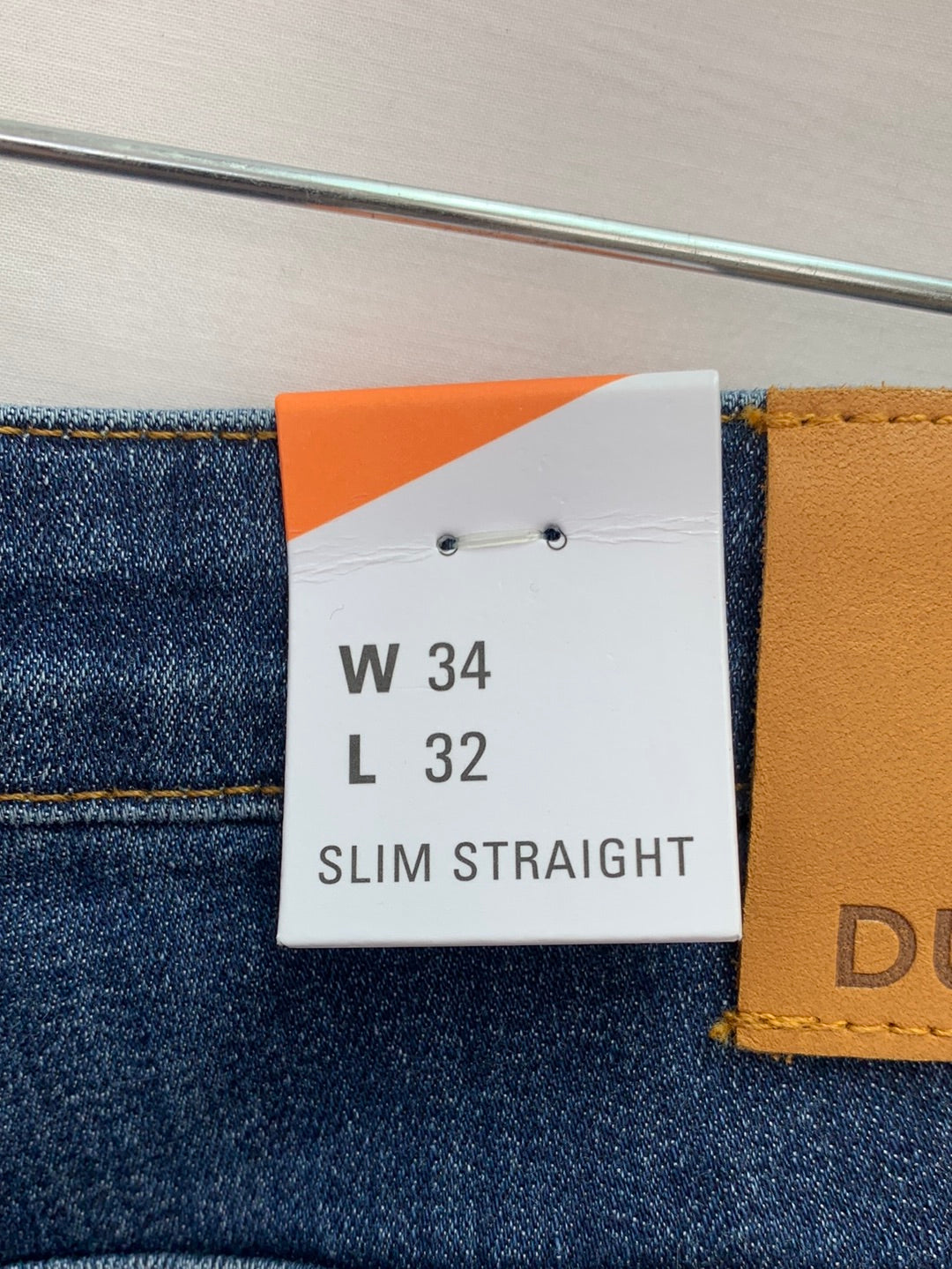 NWT - DU/ER aged med stone blue Mid Rise Slim Straight Jeans - 34x32