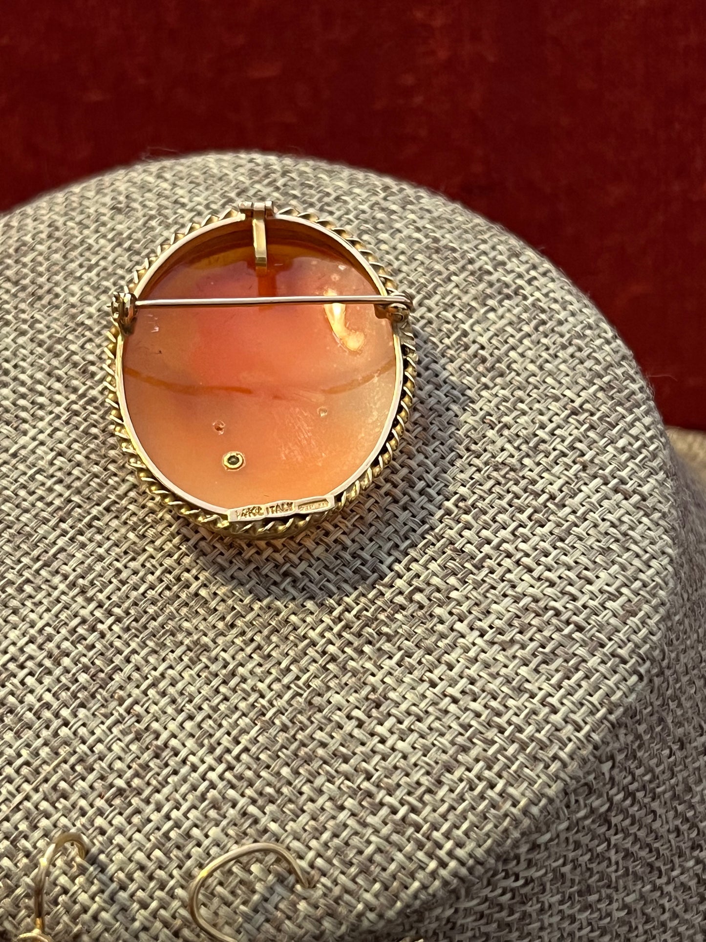 Vtg 14KT Gold Made in Italy Cameo and Cameo Earring Set