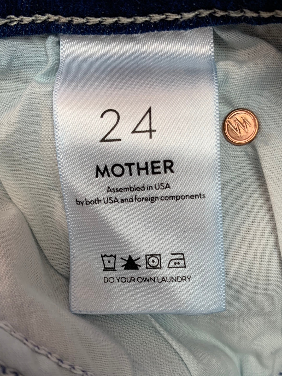 MOTHER squeeze it The Mid Rise Dazzler Crop Fray Jeans - 24