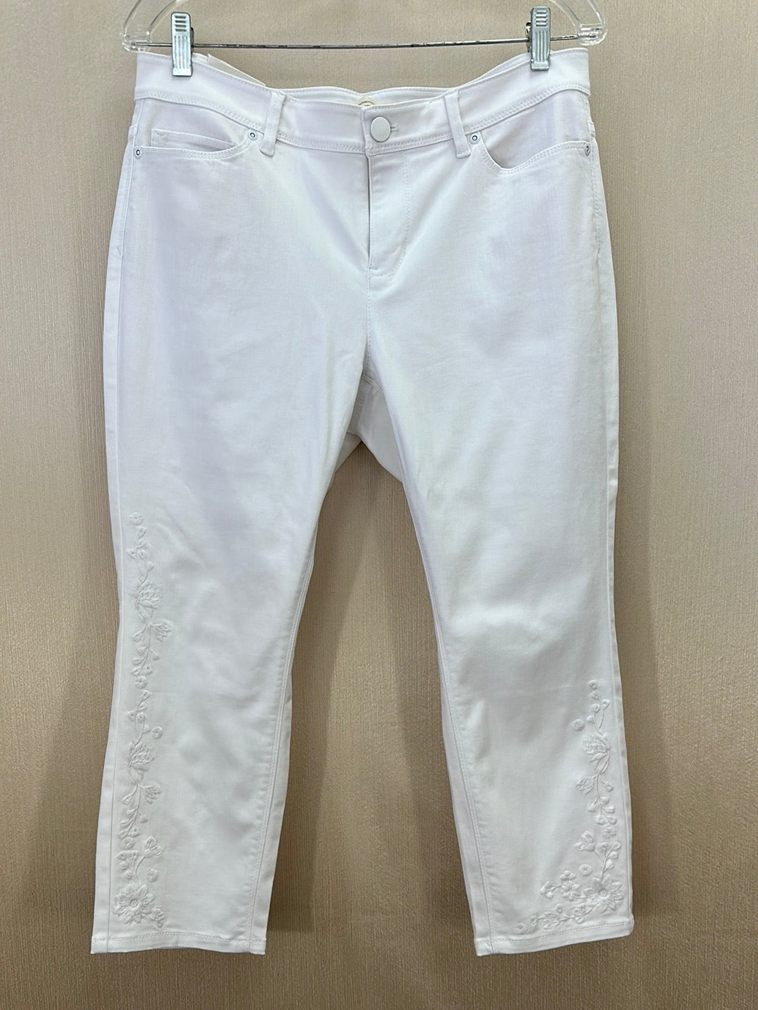 NWT - J JILL white Floral Embroidered Cropped Authentic Fit Jeans - 12P