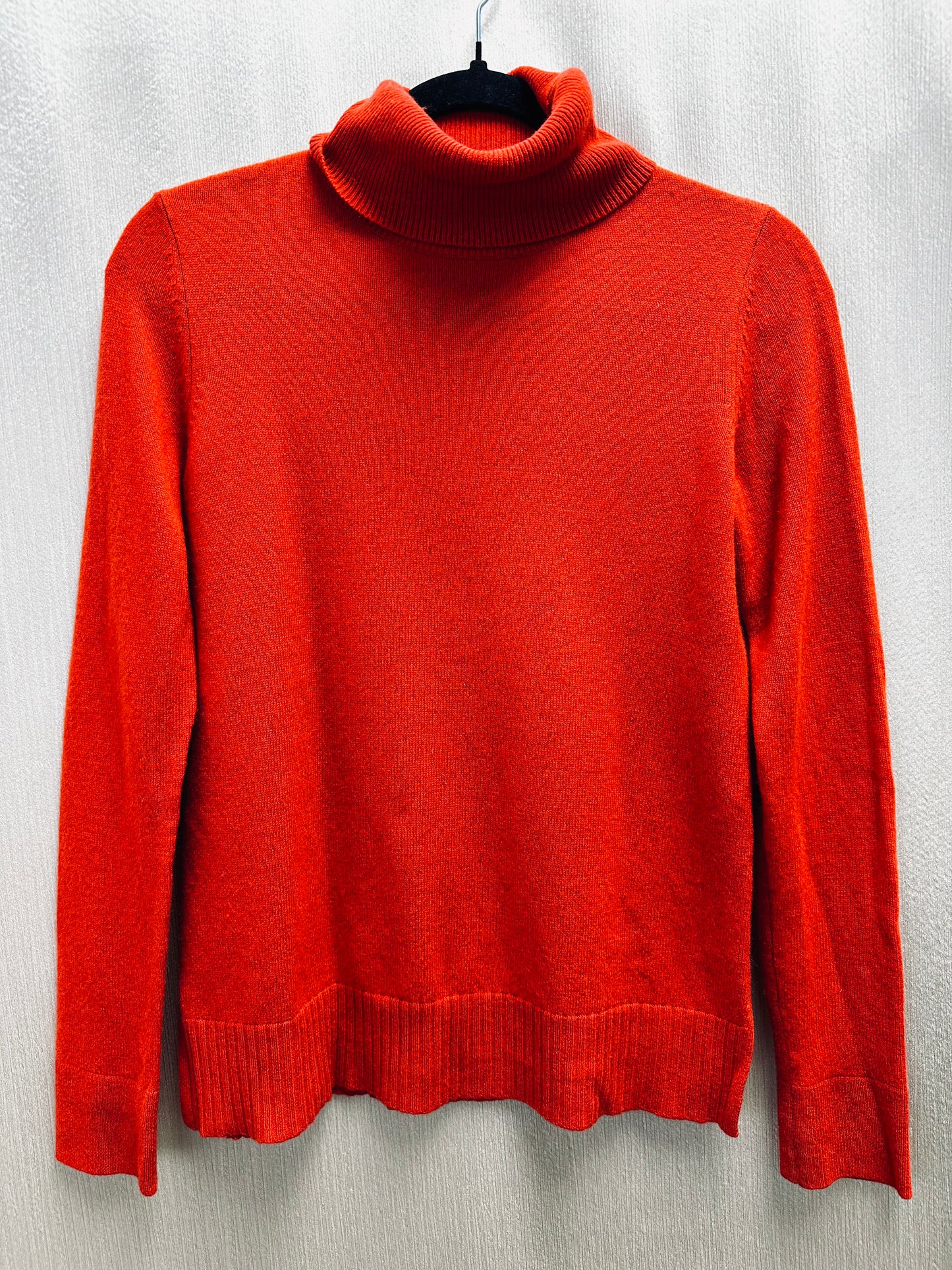 NEIMAN MARCUS red orange Cashmere Turtleneck Long Sleeve Sweater - S