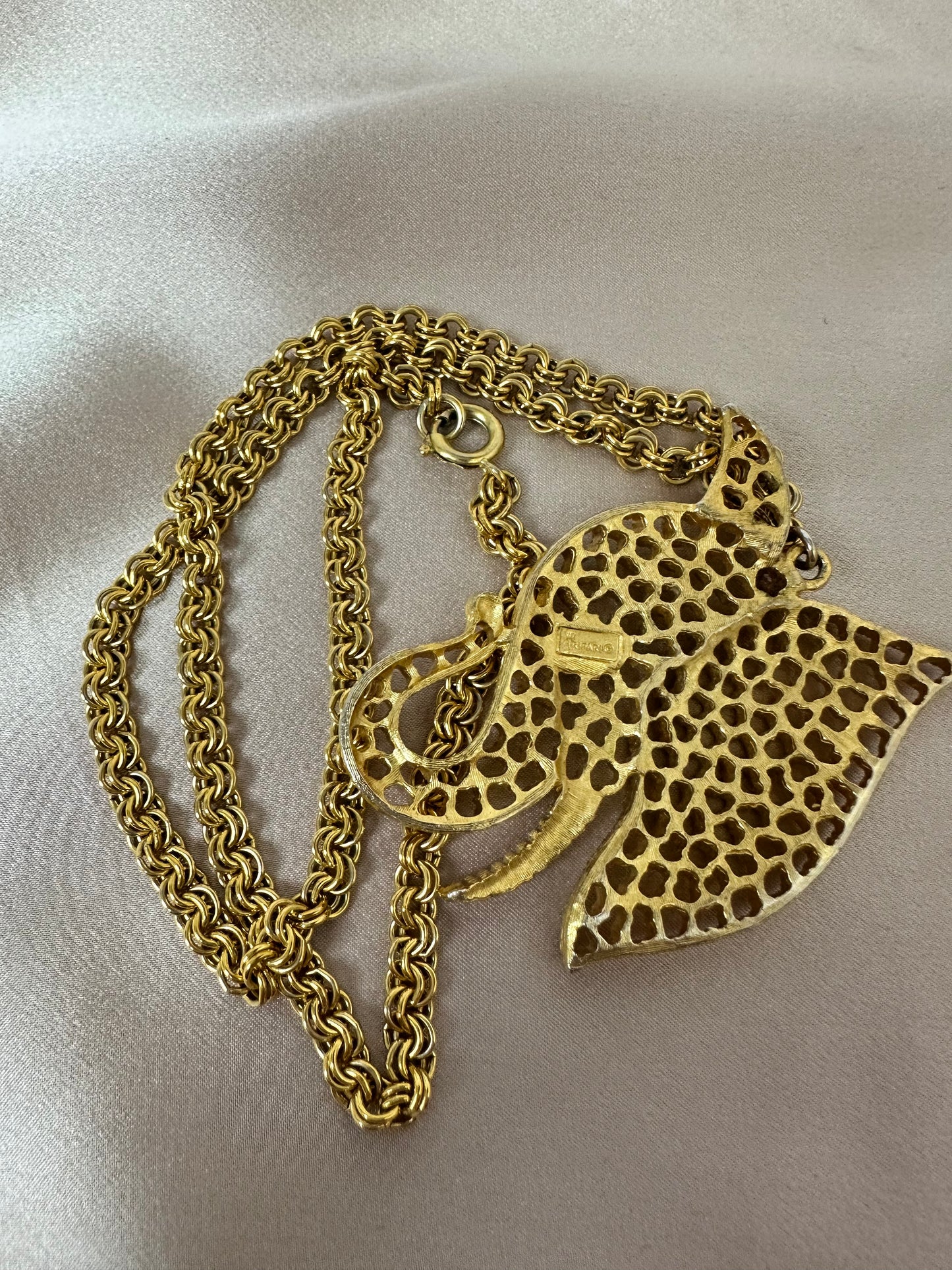 Vintage Crown TRIFARI Gold-Tone Rhinestone Eye Elephant Pendant Necklace - 20"