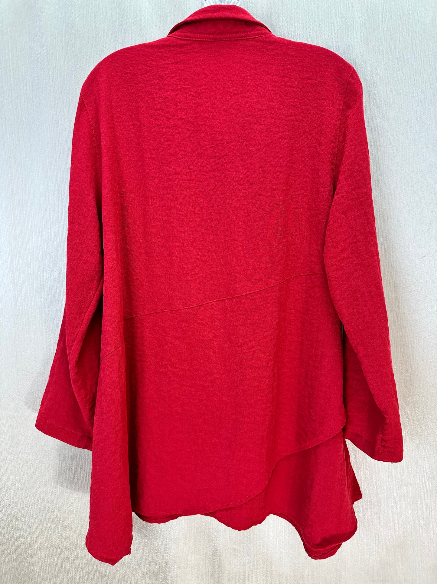 JOHN MARK red Rayon Nylon Blend Long Sleeve Roll Tab Oversized Top - M