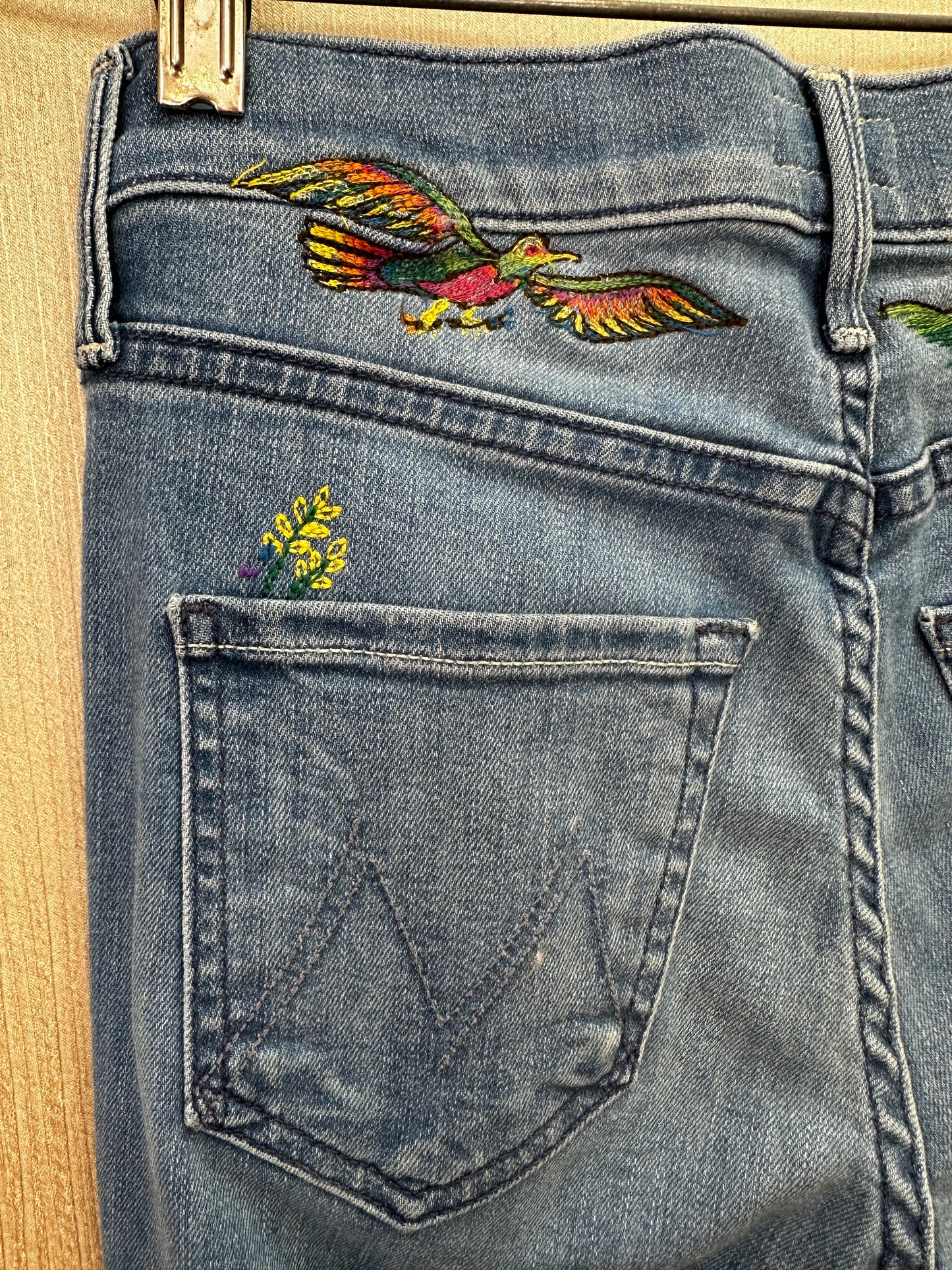 MOTHER Wet My Pants Cherry Picking Embroidered Mid Rise Dazzler Ankle Jeans - 24