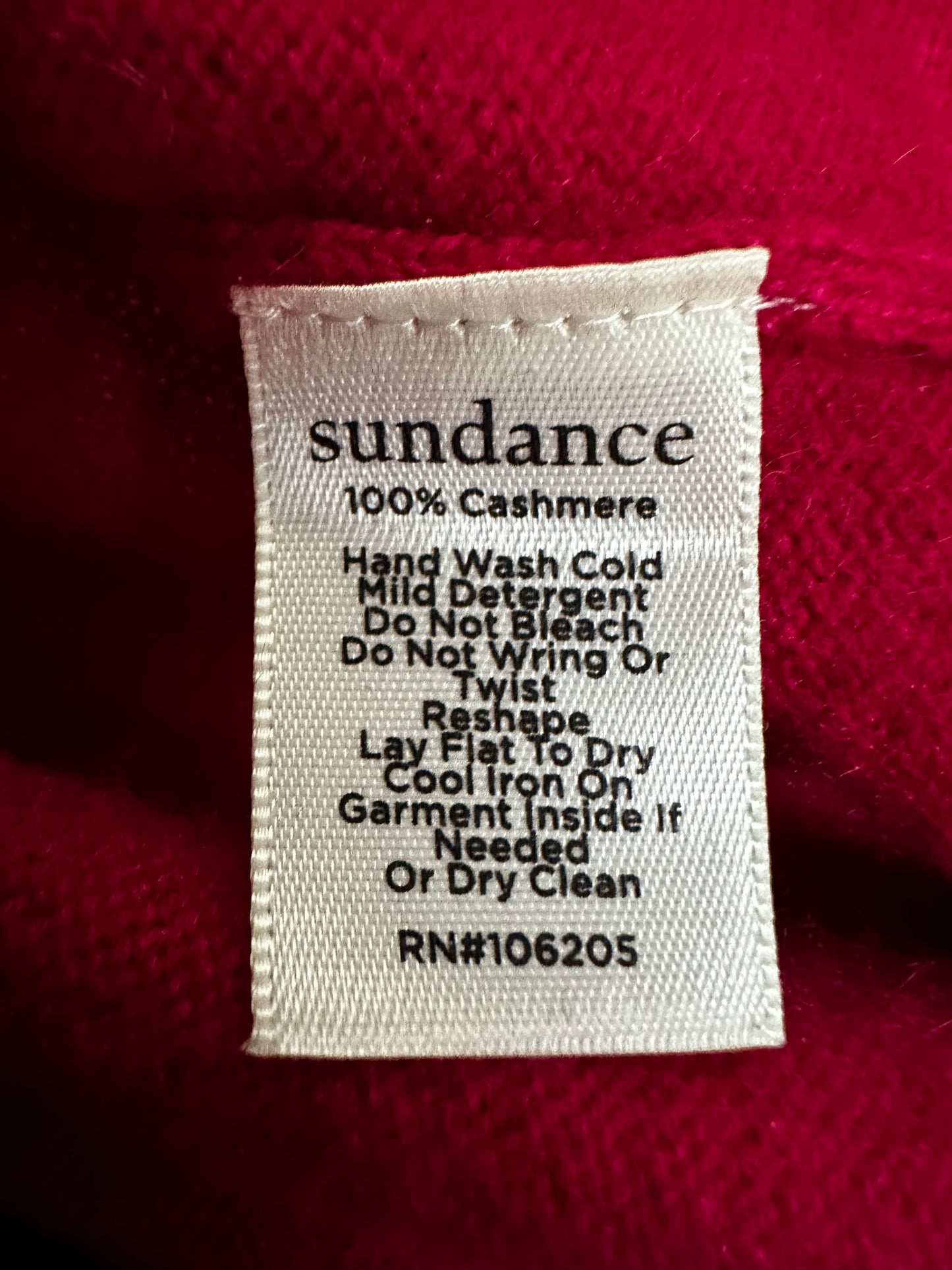 SUNDANCE berry pink 100% Cashmere Envelope Neck Sweater - L