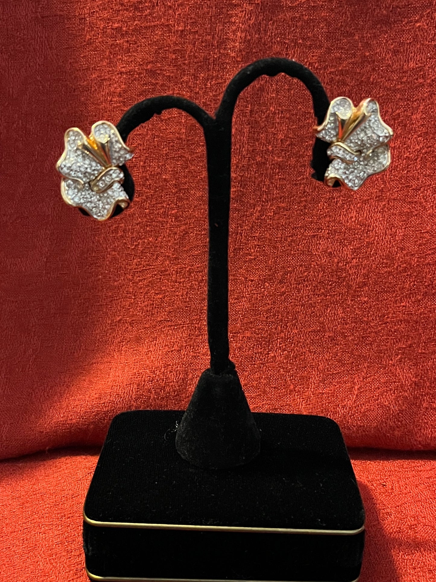 Vintage Swarovski Crystal Clip On Earrings