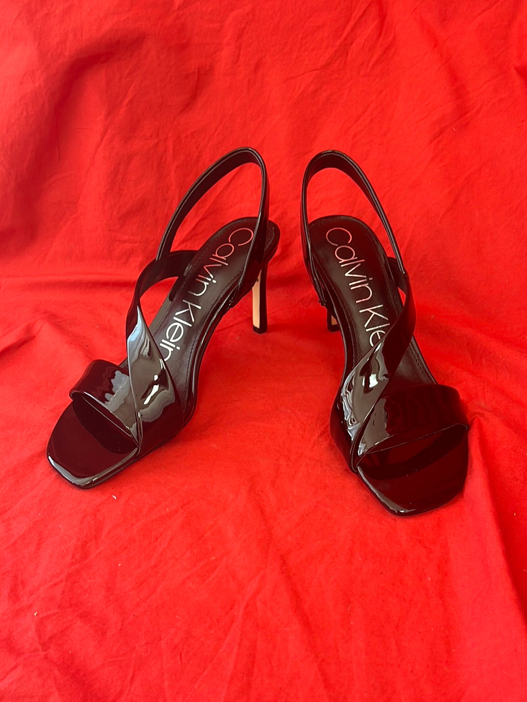 CALVIN KLEIN Women's Black Leather Honor Heel Sandal -- Size 8M