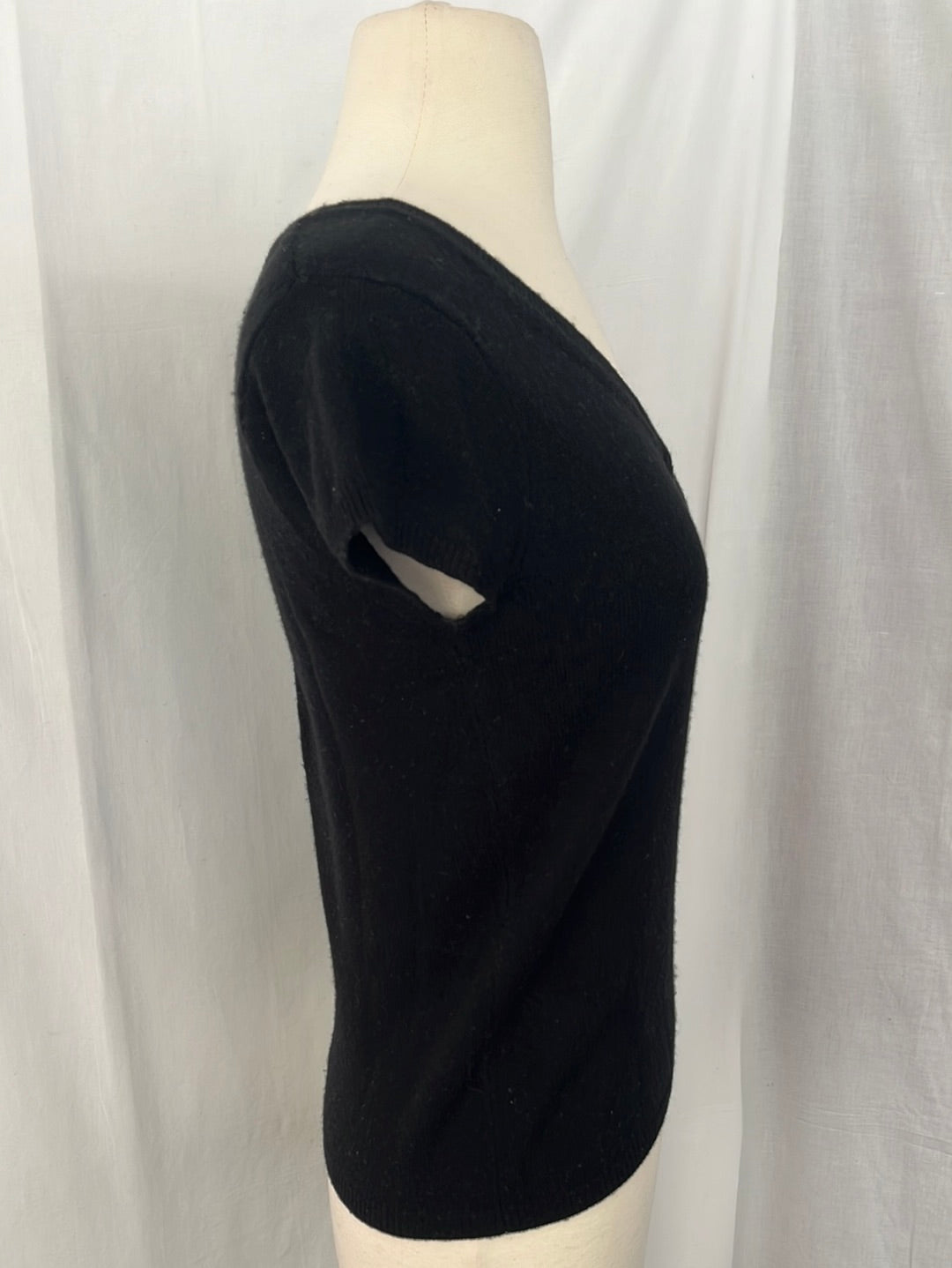 Kenar black Cashmere Cap Sleeve V-neck Sweater -- S