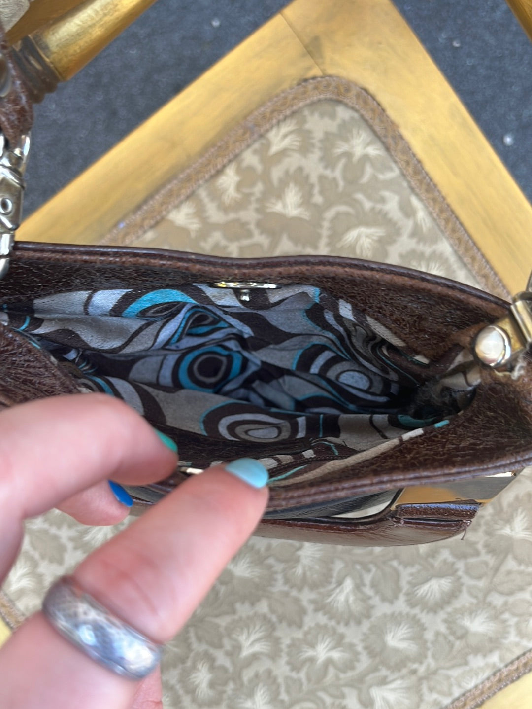 VTG -- MAGNES SISTERS Black Leather Convertible Crossbody Bag