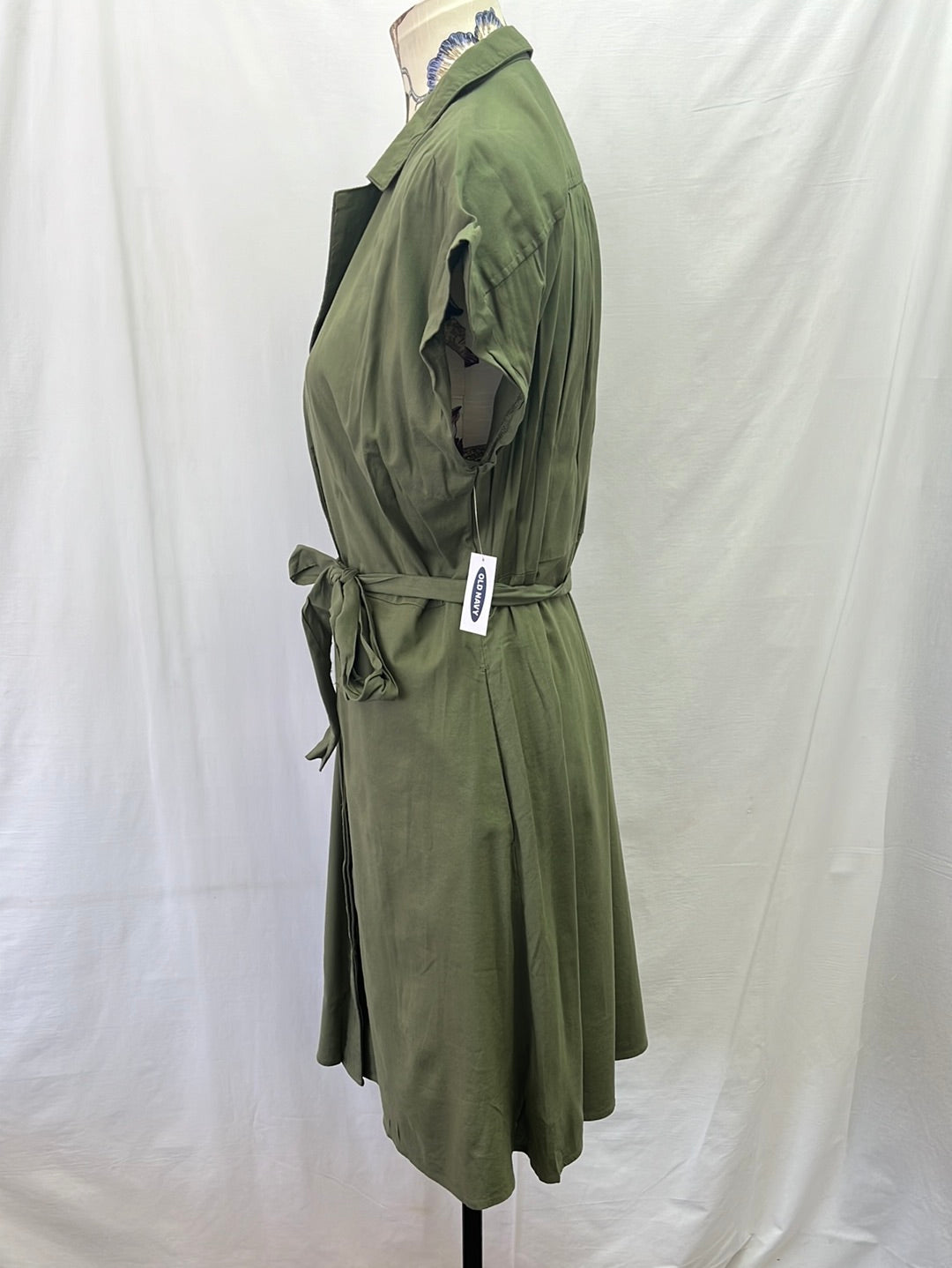 NWT -- OLD NAVY Dark Olive Cap Sleeve A-Line Sheath Dress -- Large