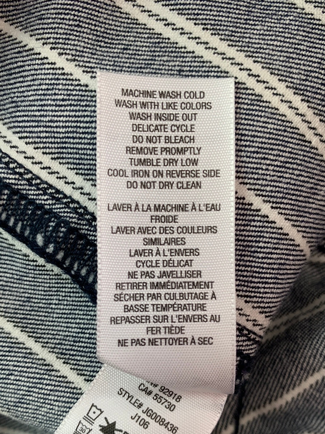 JUICY COUTURE dark denim stripe Low Rise Cropped Jeans - 28