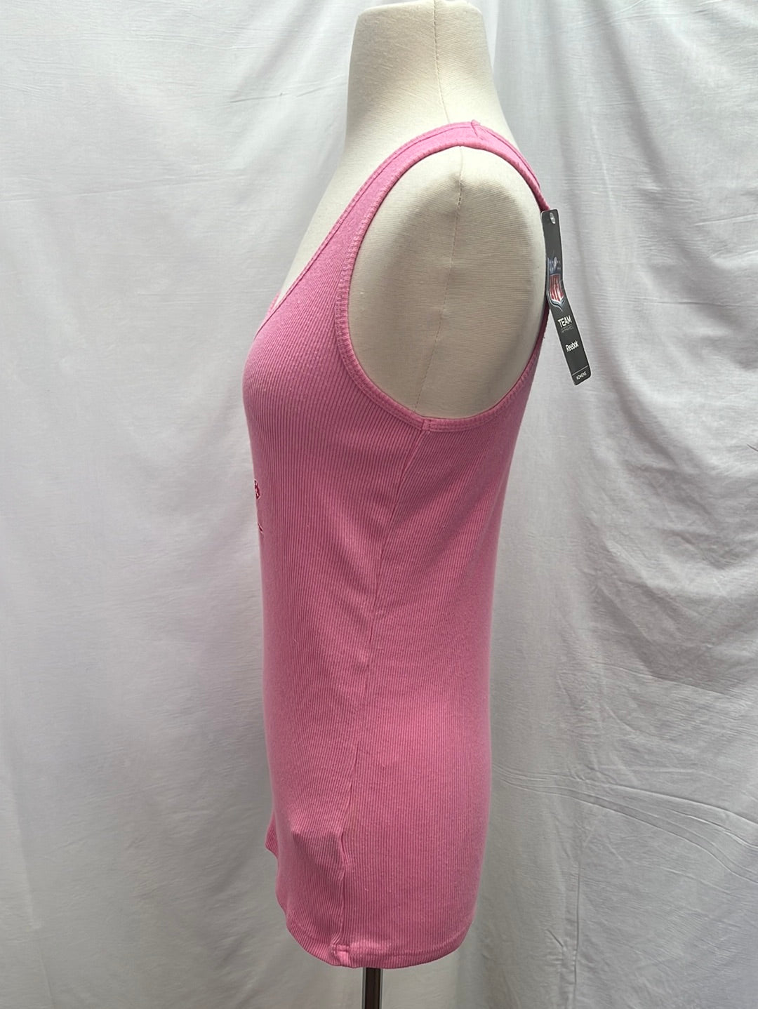 NWT -- REEBOK Pink Ribbed Carolina Panthers Long Tank Top -- M
