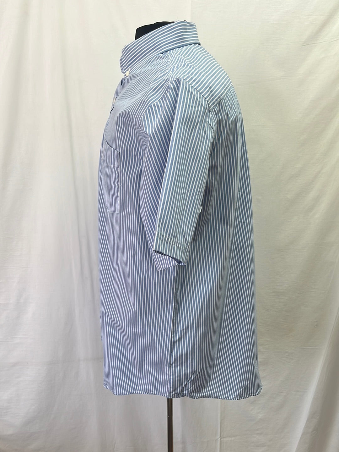 NWT - CROFT & BARROW Blue Stripe Easy Care Short-Sleeve Shirt - L