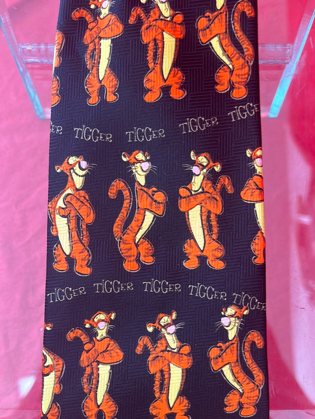 EXQUISITE APPAREL Official Disney Tigger Tie with Black Background