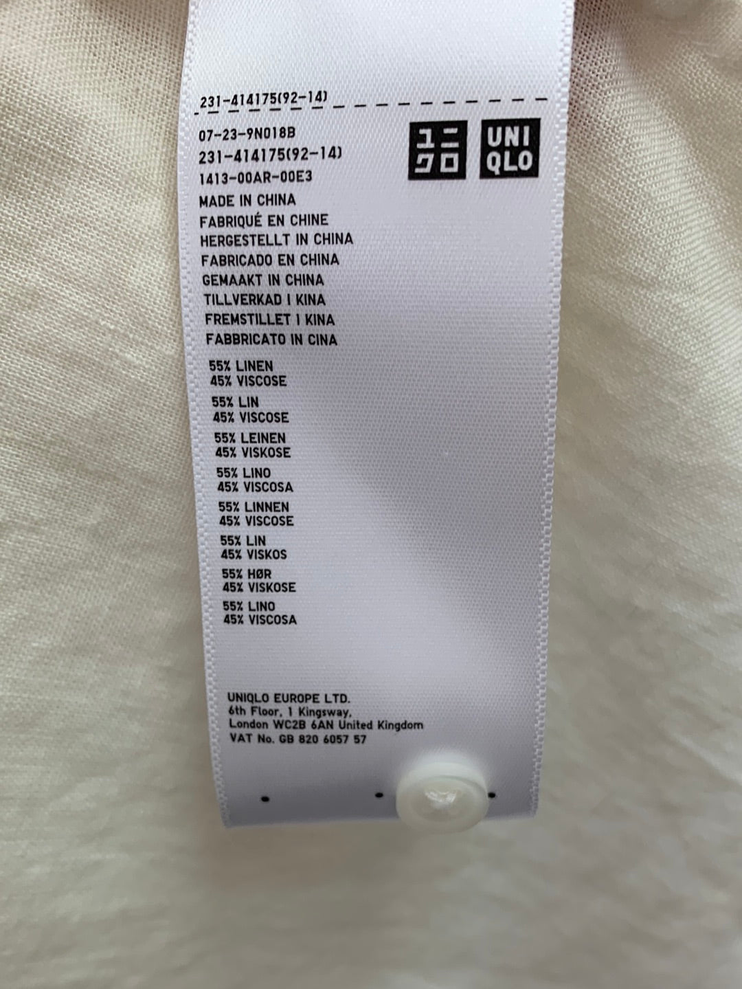 NWT - UNIQLO cream Linen Blend Sleeveless Blouse - X-Small
