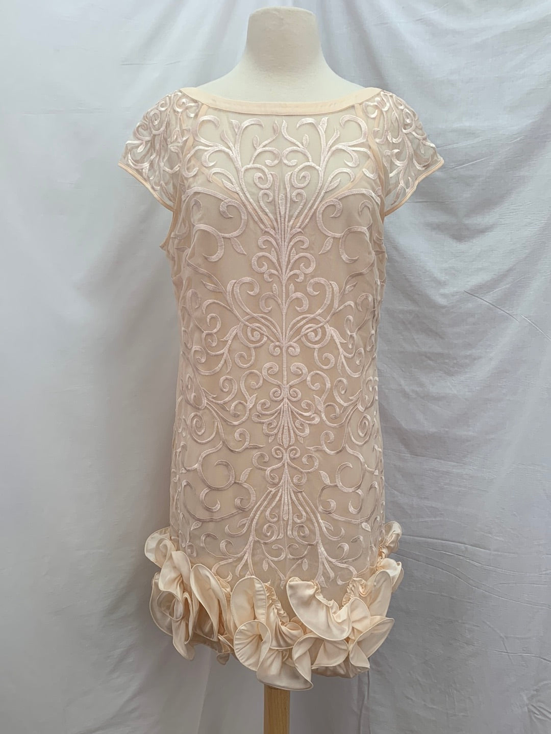 NWT - JESSICA SIMPSON peach cream Mesh Ruffle Hem Mini Dress - 12