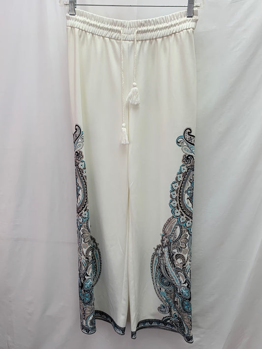 NWT - INC INTERNATIONAL CONCEPTS white paisley Wide Leg Pants - M
