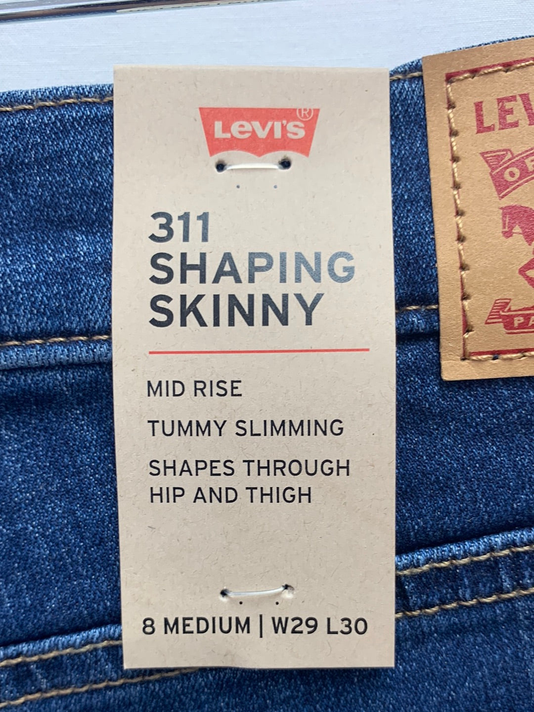 NWT - LEVI'S lapis storm dark wash 311 Shaping Skinny Mid Rise Jeans - 8 M / W29 L30