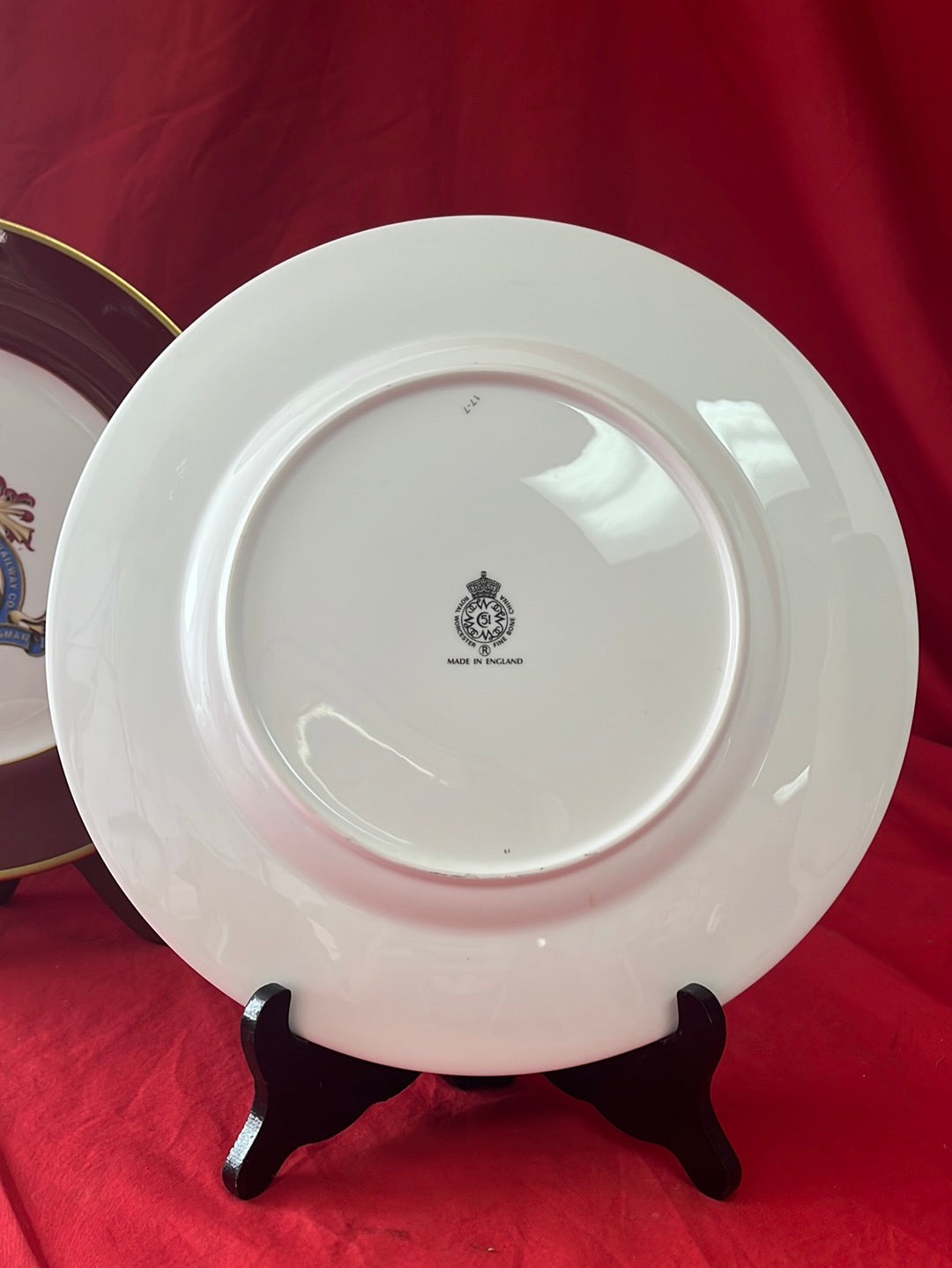 VTG -- ROYAL WORCESTER FINE BONE CHINA Scottish and Western Railway Dinner Plate -- Set of 2