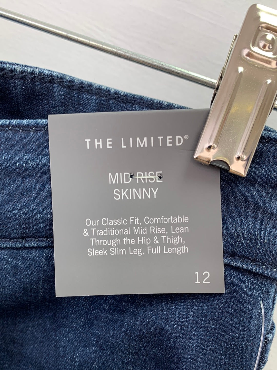 NWT - THE LIMITED dark wash Indigo Dyed Mid Rise Stretch Skinny Jeans - 12