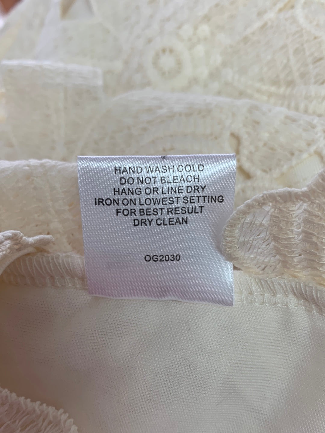NWT - ROMEO + JULIET ivory Lace Mini Dress - S