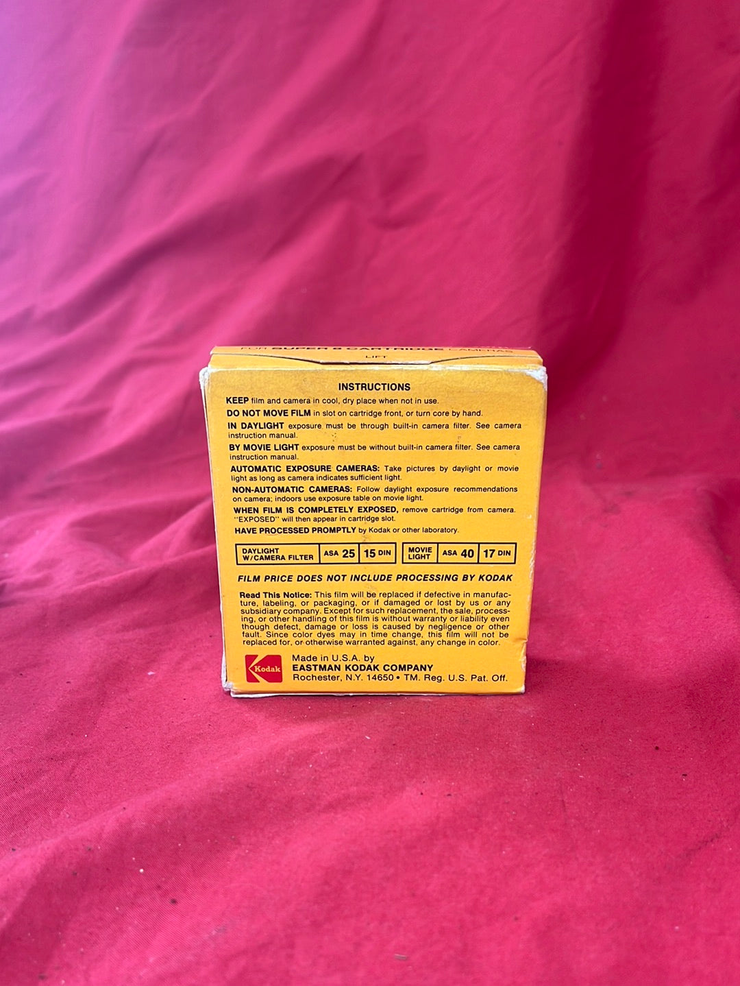 VTG/NIP -- KODAK Kodachrome 40 Color Movie Film -- Expired Jan 1976