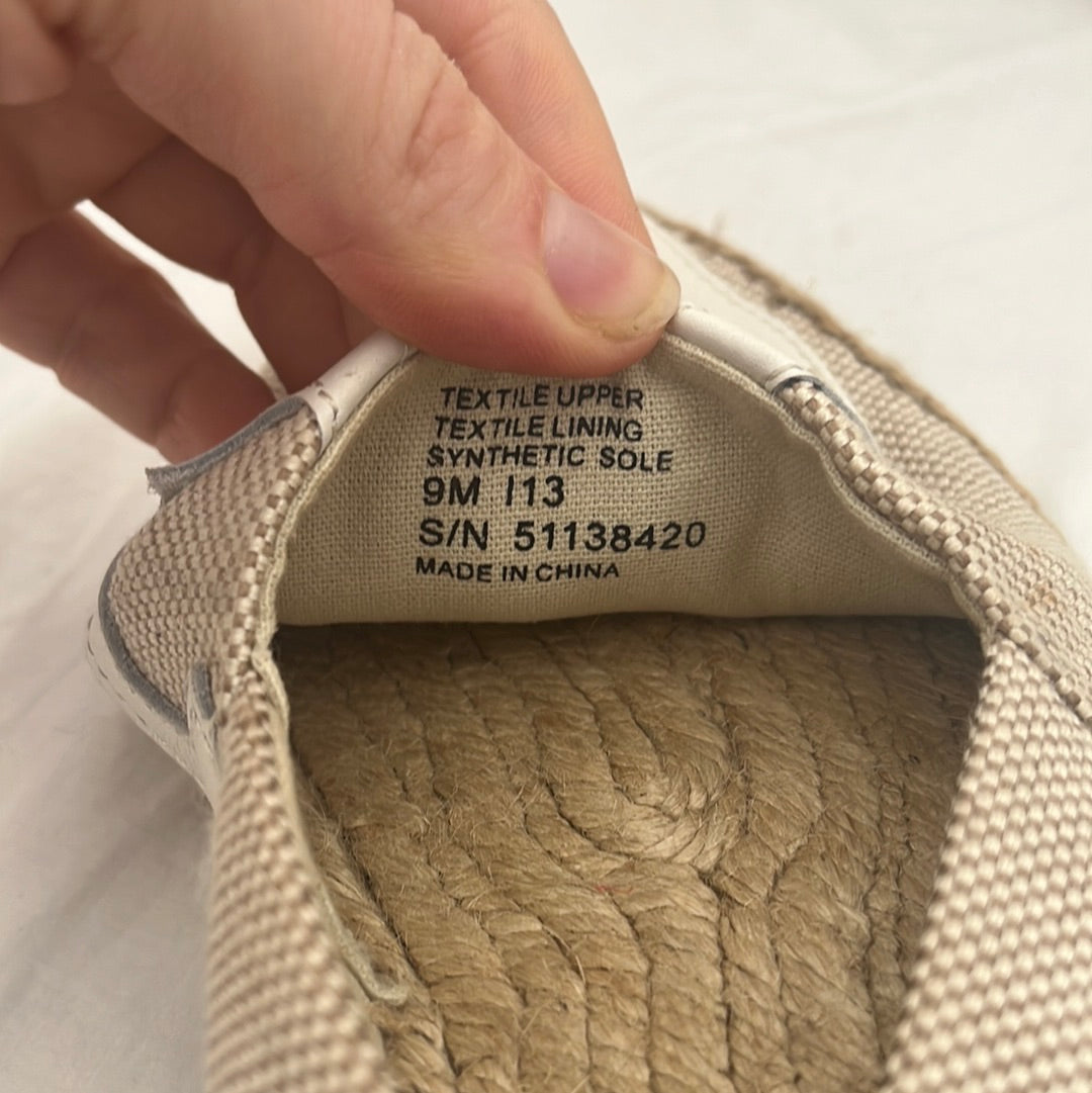 Tori Burch Beige Tweed Espadrilles with Ivory Leather Monogram -- Size 9M