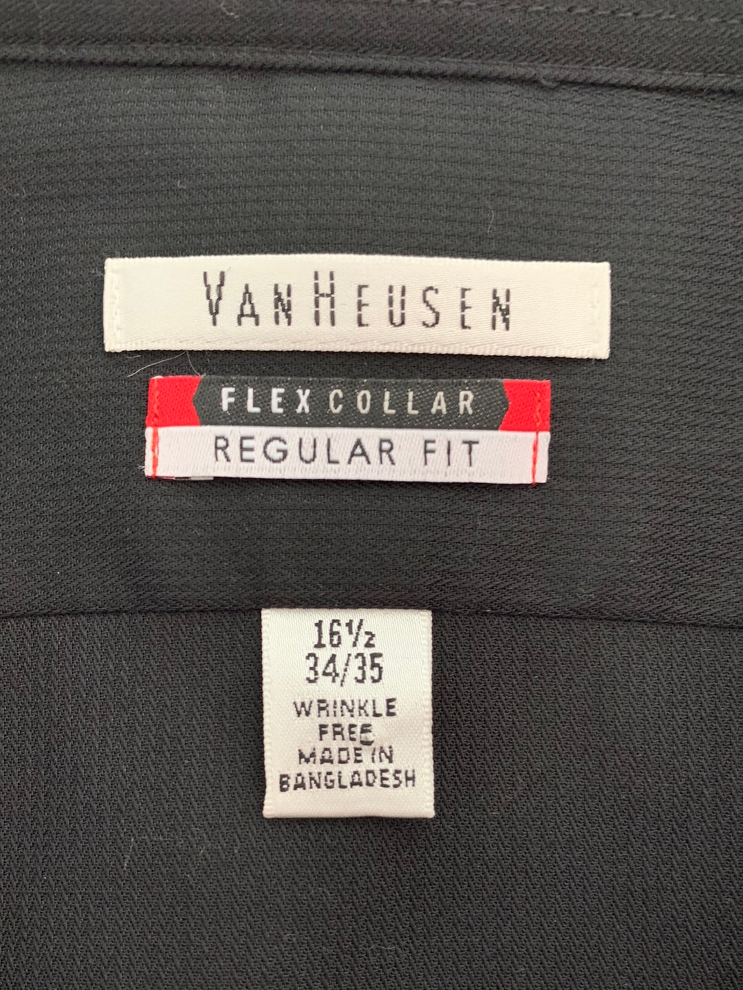NWT - VAN HEUSEN Black Flex Collar Regular Fit Wrinkle Free Dress Shirt - Size 16.5 34/35