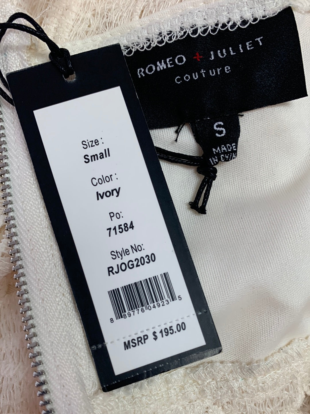 NWT - ROMEO + JULIET ivory Lace Mini Dress - S
