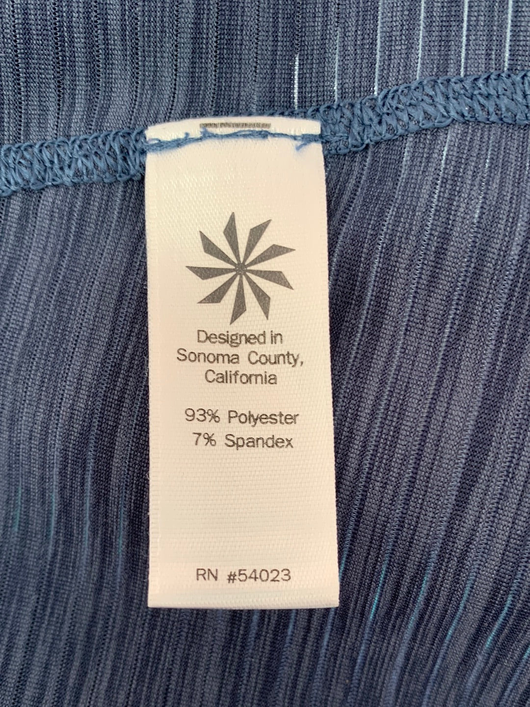 ATHLETA navy Burnout Sheer Stripe Short Sleeve Athletic Top - Large