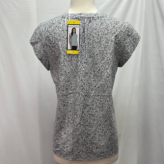 NWT - Hillary Radley Off-White Black Print Short Sleeve V-Neck Top - S
