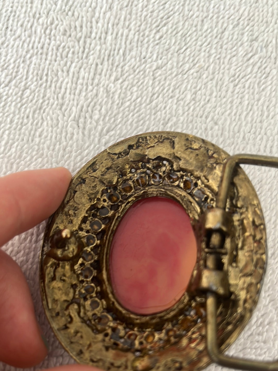 VTG -- Handmade Unmarked Brass Carnelian Cameo Belt Buckle with Amber Inlays