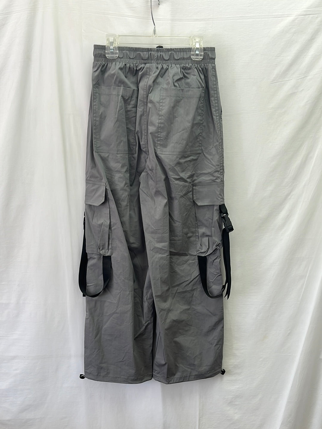 NWT -- WINK & LOVE Grey Cargo Utility Pants -- Size: S