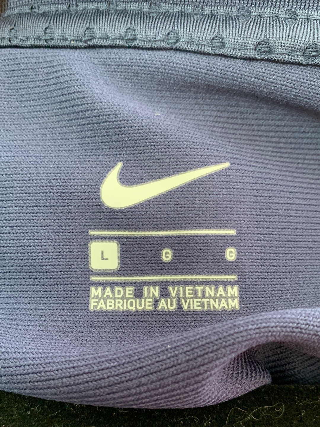 NWT - NIKE navy blue "Carolina EST 89" Short Sleeve Jersey Shirt - L