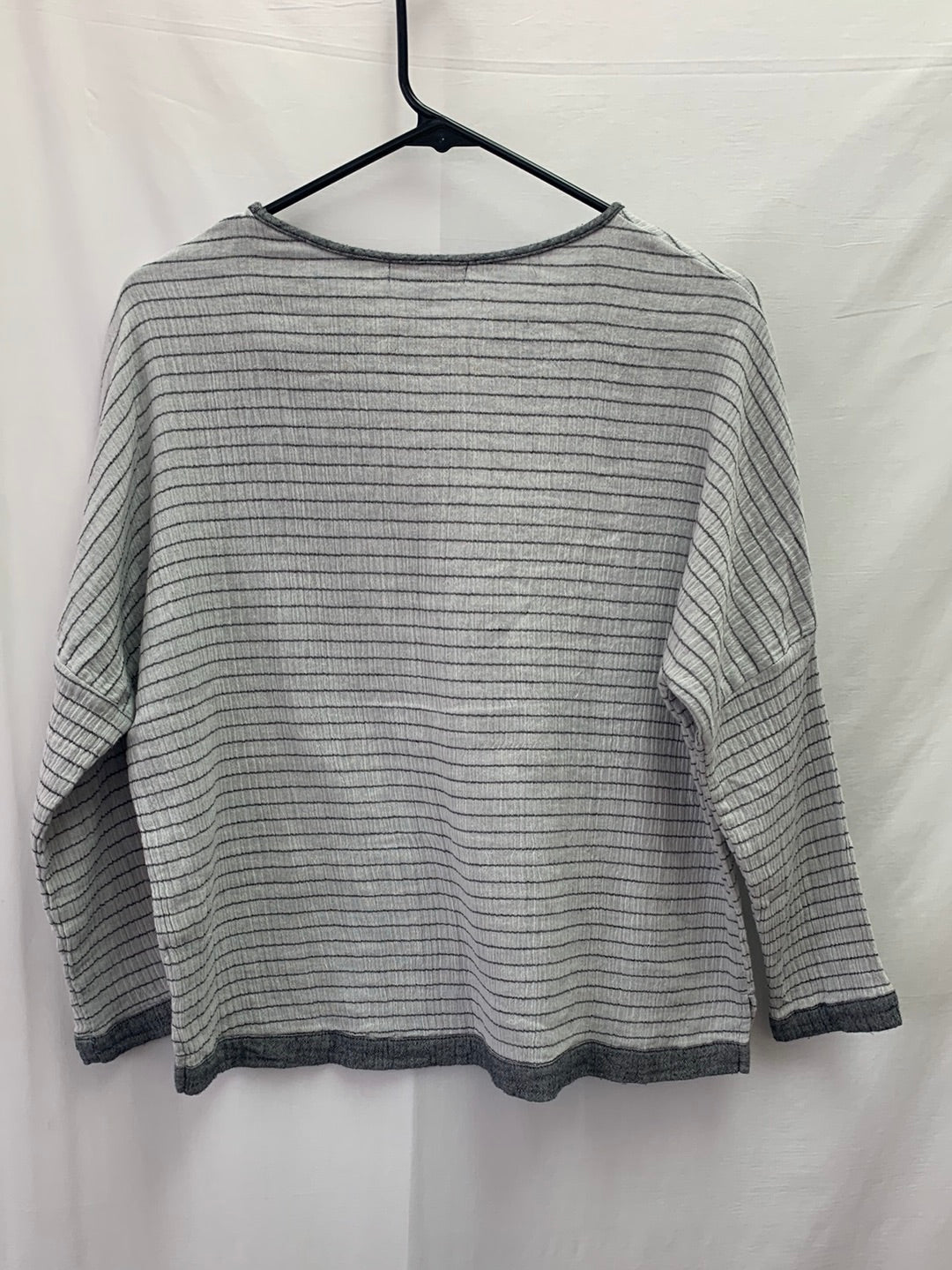 COMFY USA gray stripe Cotton Gauze Long Sleeve Dolman Blouse - Small