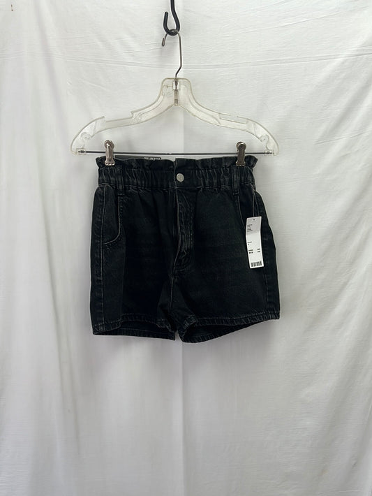 NWT -- URBAN OUTFITTERS BDG Black Pull-On Mom Jean Shorts -- Size: Small