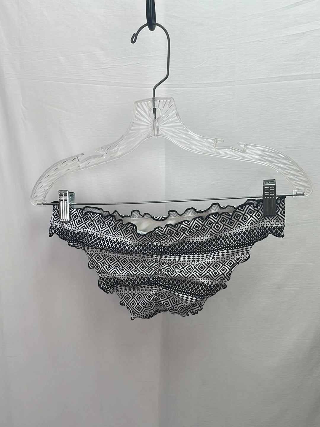NIP -- VICTORIA'S SECRET Geo Print Ruffle Cheeky Bikini Bottom -- XS
