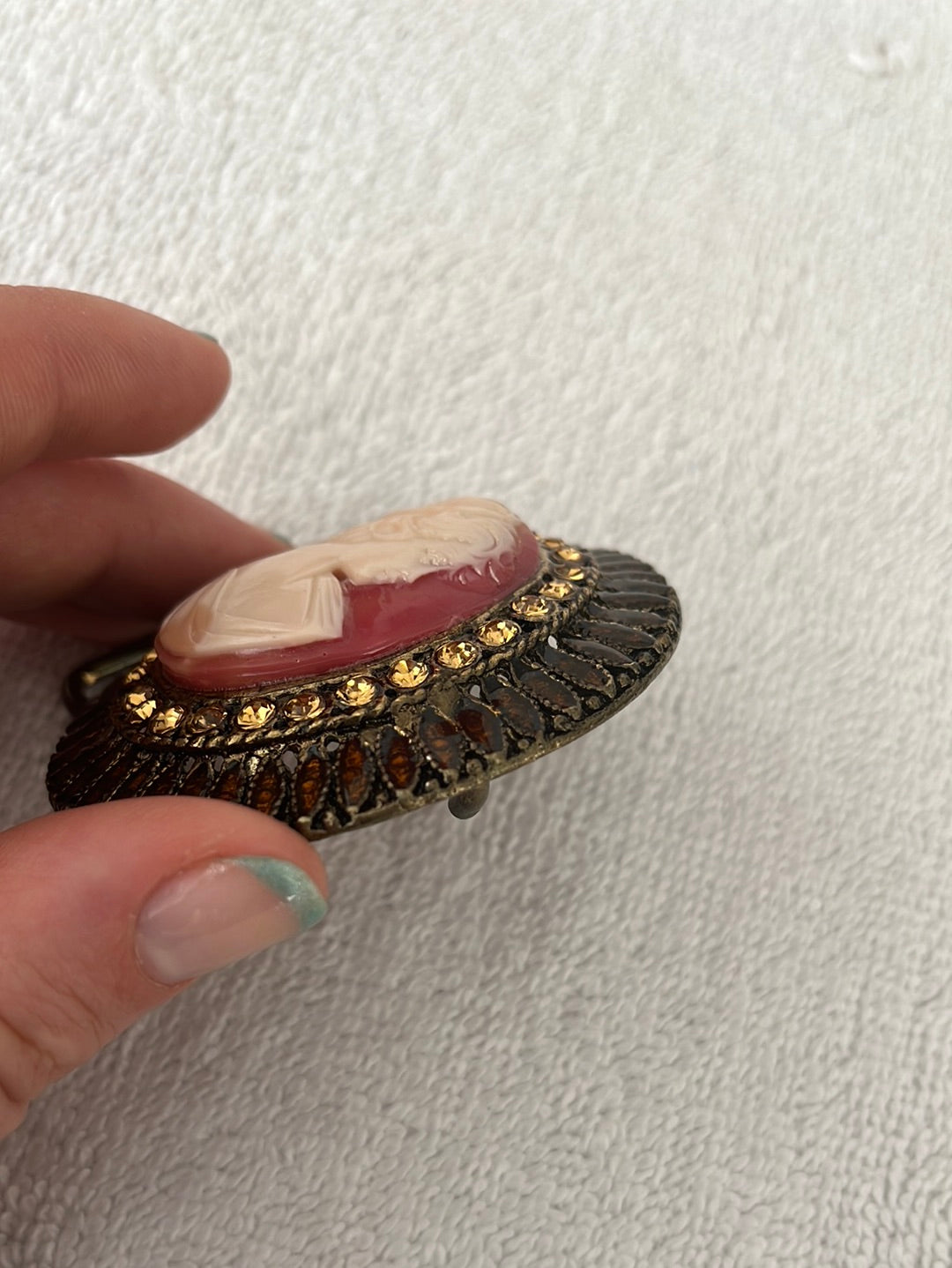 VTG -- Handmade Unmarked Brass Carnelian Cameo Belt Buckle with Amber Inlays