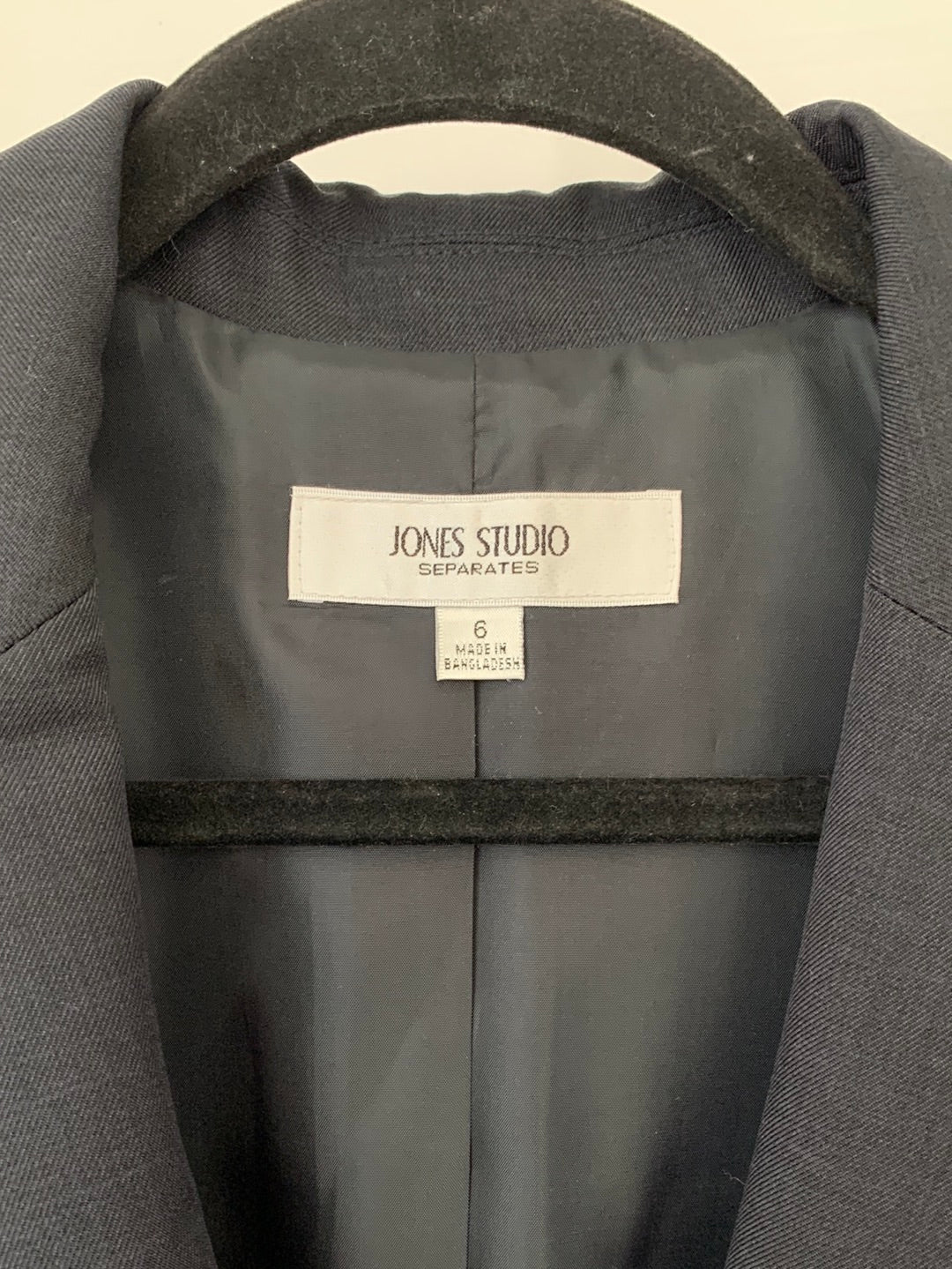 NWT - JONES STUDIO SEPARATES dark navy One Button Blazer - 6