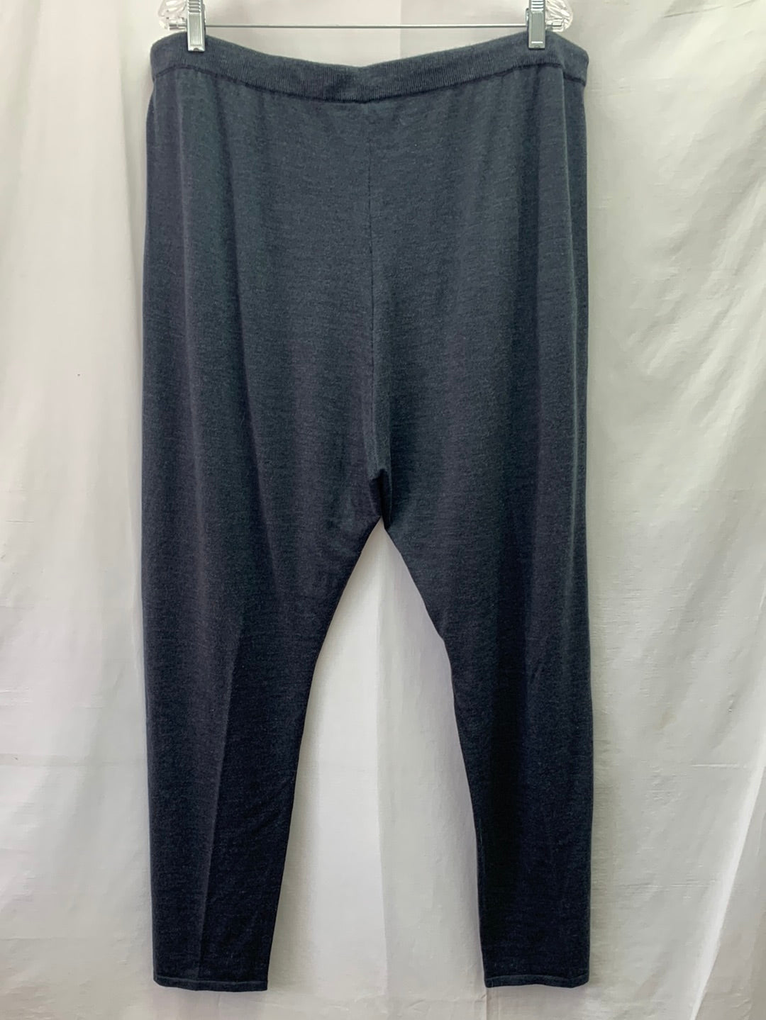 NWT - EILEEN FISHER charcoal gray Merino Wool Pull On Knit Jogger Pants - 1X