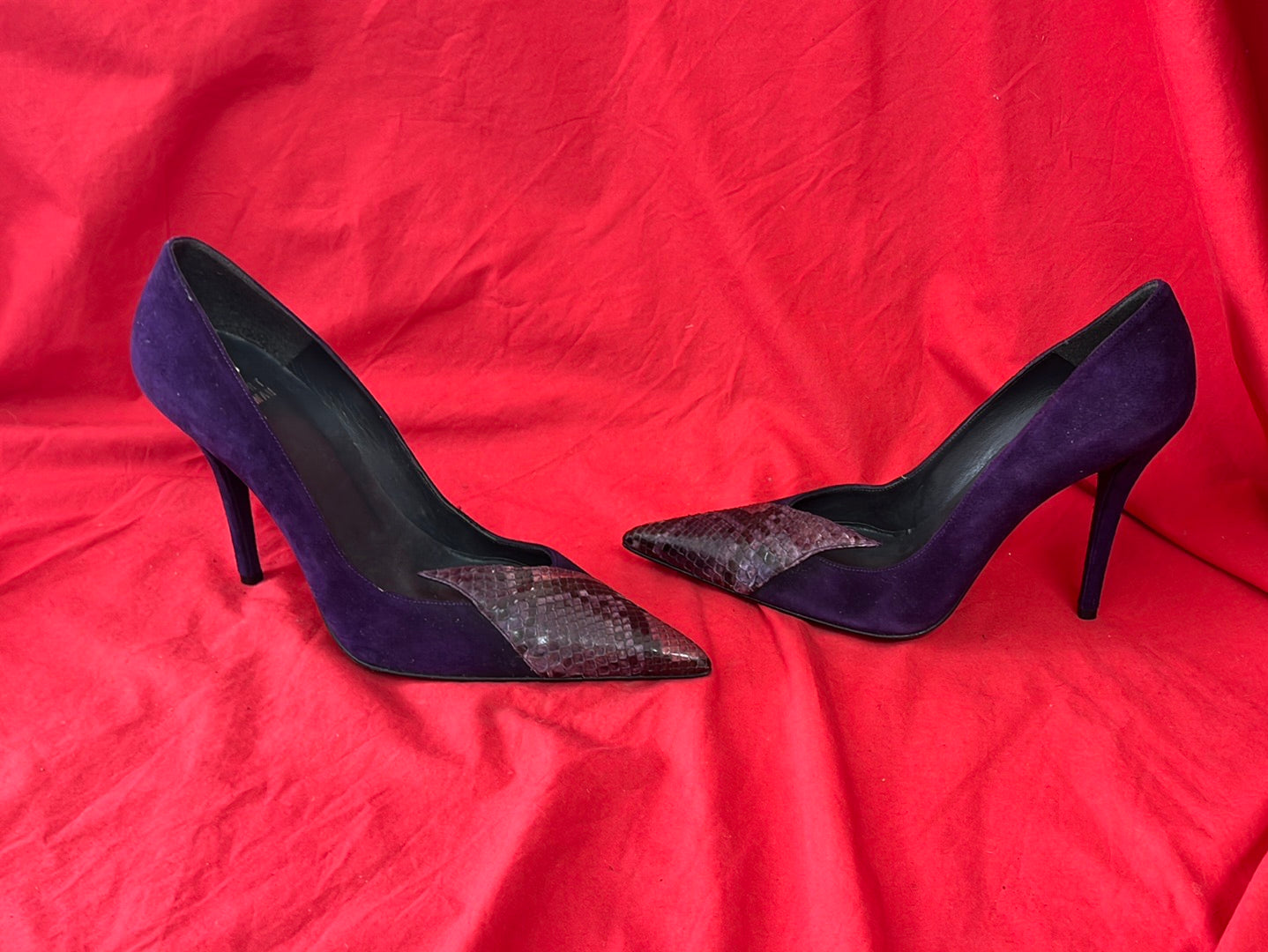STUART WEITZMAN Purple Suede Heels with Snakeskin Toe -- Size 8.5