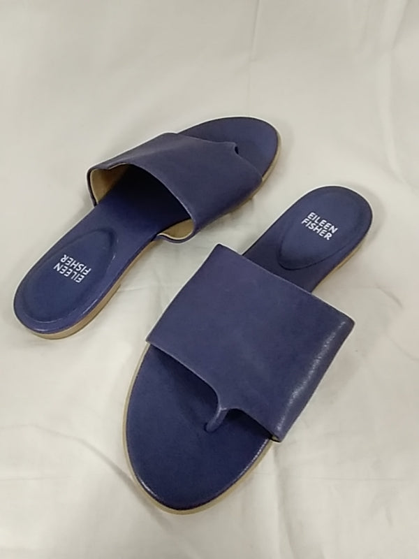 EILEEN FISHER Sandals Women’s Sz 8.5 Tumbled Leather Bluberry Blue Thong Strap Slide Flat Shoes