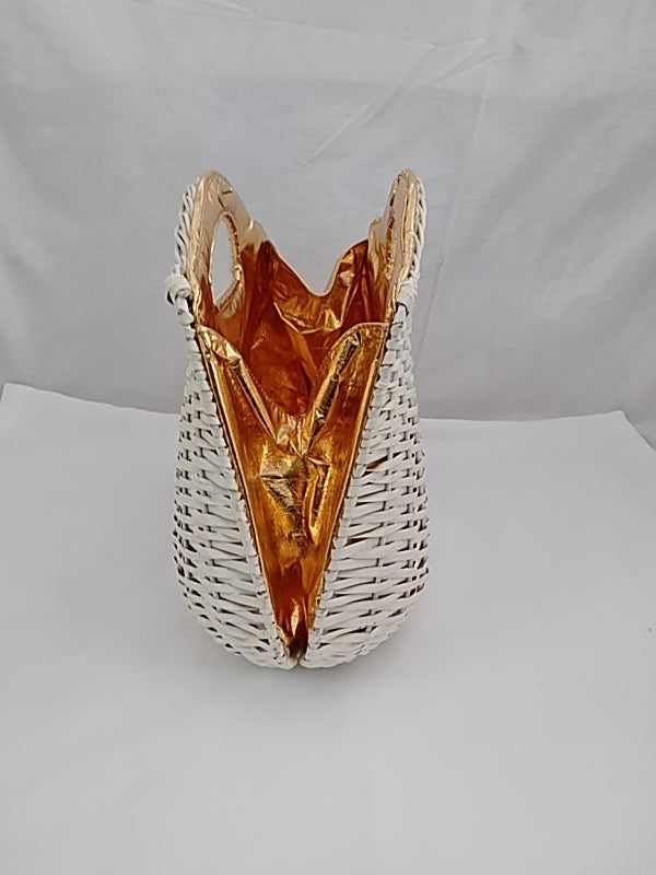 Rare HTF Vintage KORET White Wicker and Gold Snap Clutch Top Handle Purse (flaws)