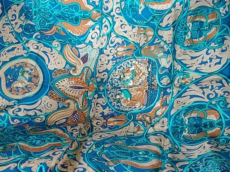 NEW - SILIQUE 100% Silk Scarf - Gorgeous Color and Design